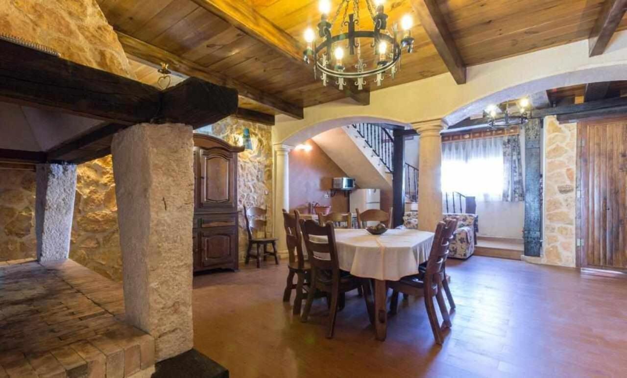 Casa Rural La Del Alba Seria Affittacamere Argamasilla de Alba Esterno foto